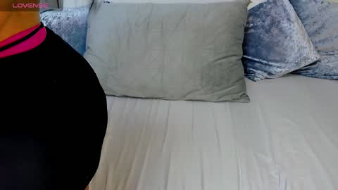 VeleryWOW online show from 12.20.24