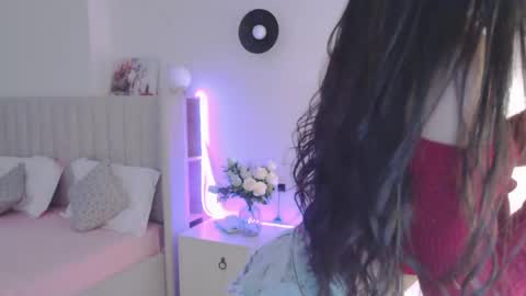 Snapshot of veliasai chatting on 06.04.26 VeliaSai online show from 06.04.26