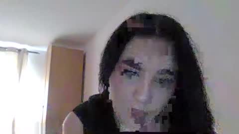 Snapshot of velinora_19 chatting on 11.01.25 velinora_19 online show from 11.01.25