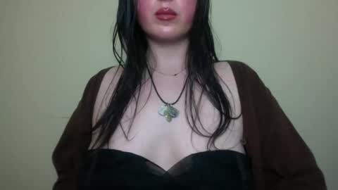 Snapshot of velira_ chatting on 01.14.26 velira_ online show from 01.14.26