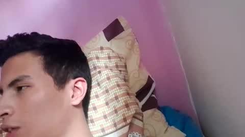 velk_hot1 online show from 02.01.25