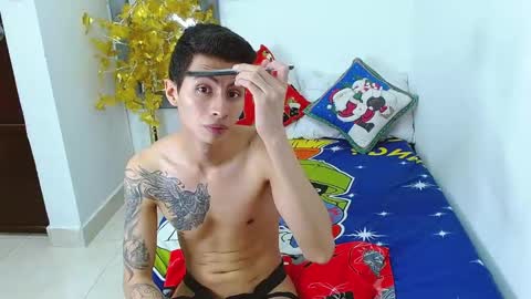 velk_hot1 online show from 12.19.25