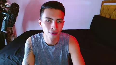 velk_hot1 online show from 04.25.26