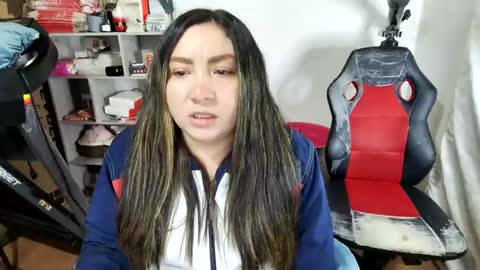 Snapshot of vellarossa chatting on 06.18.26 Im VelaI will be Christmas and New Year with my family December 22 to January 13 I will miss you guys. online show from 06.18.26