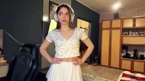 Nia online show from 03.17.26