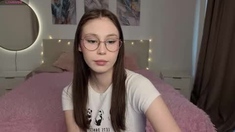 Snapshot of velveetaa chatting on 03.31.26 velveetaa online show from 03.31.26