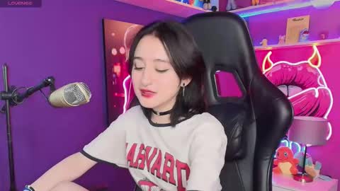 velvet_cak3_ online show from 03.09.26