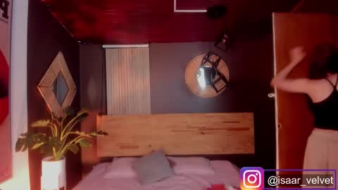 Isabella  online show from 02.18.26