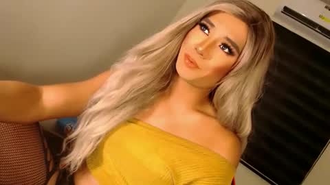 Richy will make you fall in love online show from 10.27.25