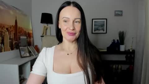 Jasmine online show from 03.06.26