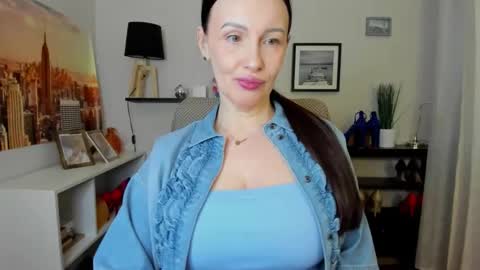 Jasmine online show from 03.10.26