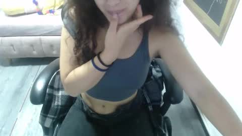 velvet_moon_v online show from 11.28.25