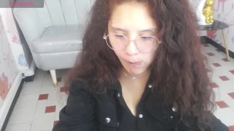 velvet_moon_v online show from 03.20.26