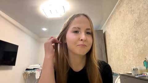 Rachel online show from 11.18.25