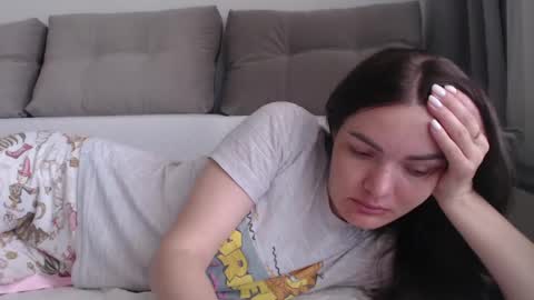 velvetmoon123 online show from 04.21.26