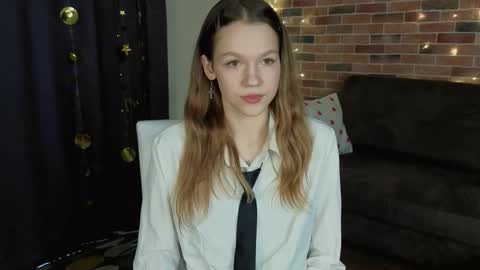 Snapshot of velvetrisque chatting on 01.09.26 Kelly online show from 01.09.26