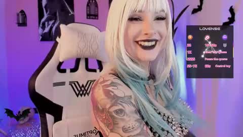 Snapshot of velvetvampire chatting on 03.28.26 Jess online show from 03.28.26
