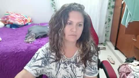 venecasexy44 online show from 04.12.26