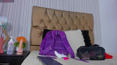 Snapshot of veneno_hot chatting on 03.08.25 veneno hot online show from 03.08.25