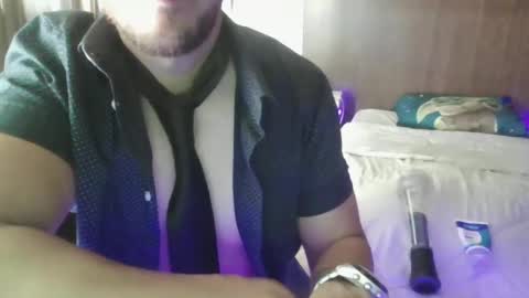 Snapshot of venezuelan420 chatting on 10.08.25 venezuelan420 online show from 10.08.25