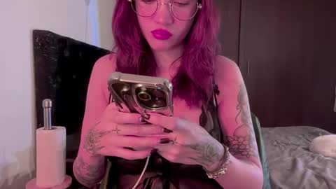 Snapshot of venicebtch666 chatting on 10.21.25 Lanna online show from 10.21.25