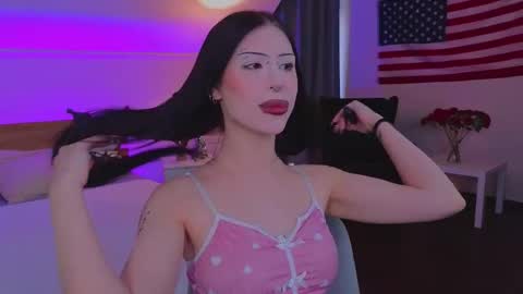 Snapshot of venomeowww_ chatting on 01.06.26 Vivian online show from 01.06.26