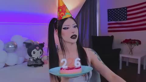 Snapshot of venomeowww_ chatting on 01.07.26 Vivian online show from 01.07.26