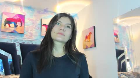 Snapshot of venus09_ chatting on 12.04.25 Vennus online show from 12.04.25