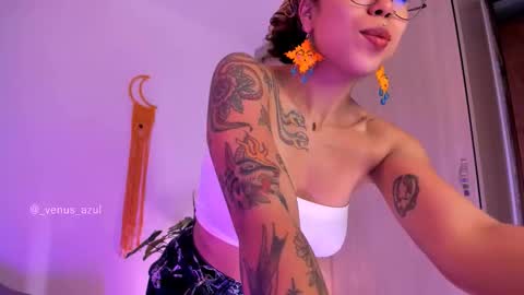 JulietaIndependent Model  venus azul online show from 11.19.25