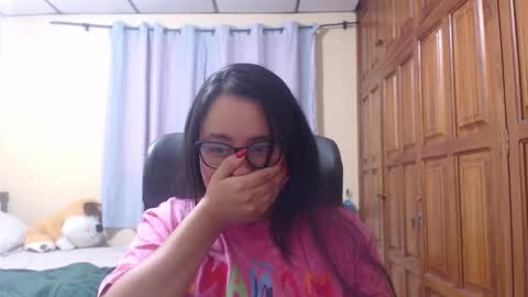 Snapshot of venus_cat_ chatting on 02.05.26 Venus online show from 02.05.26