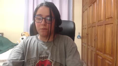 Snapshot of venus_cat_ chatting on 02.06.26 Venus online show from 02.06.26