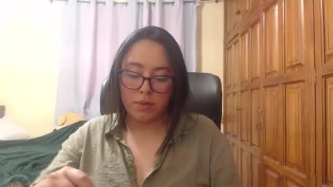 Snapshot of venus_cat_ chatting on 02.11.26 Venus online show from 02.11.26