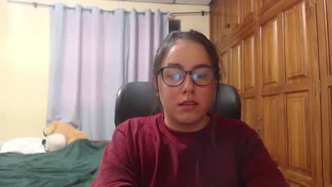 Snapshot of venus_cat_ chatting on 02.13.26 Venus online show from 02.13.26