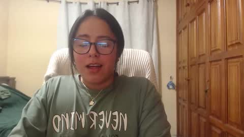 Snapshot of venus_cat_ chatting on 02.20.26 Venus online show from 02.20.26