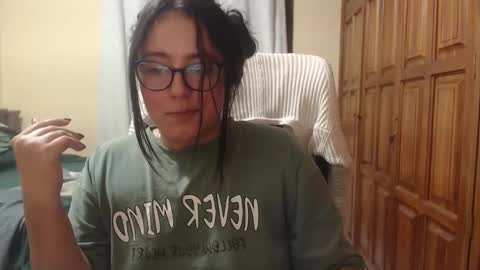 Snapshot of venus_cat_ chatting on 02.20.26 Venus online show from 02.20.26