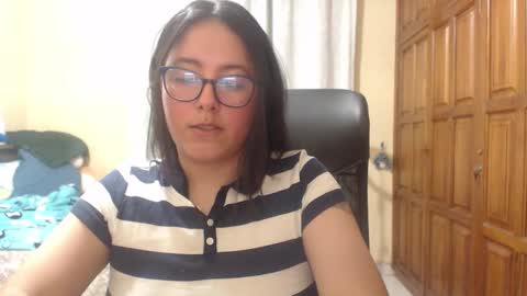 Snapshot of venus_cat_ chatting on 03.10.26 Venus online show from 03.10.26