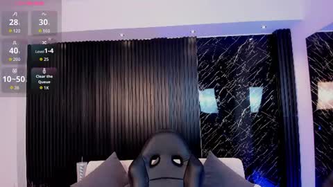 Venus Cooperr online show from 06.25.26