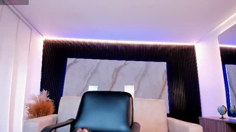 Venus Cooperr online show from 07.14.26