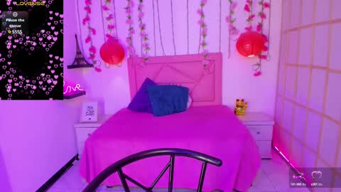 Snapshot of venus_latin_01 chatting on 03.07.25 Mary online show from 03.07.25