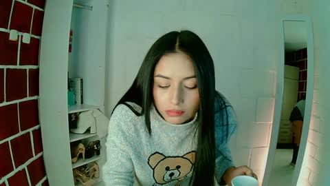 Snapshot of venus_megan chatting on 01.07.25 emily independent account MY conextion 1100 GTM to 17hr GTM online show from 01.07.25