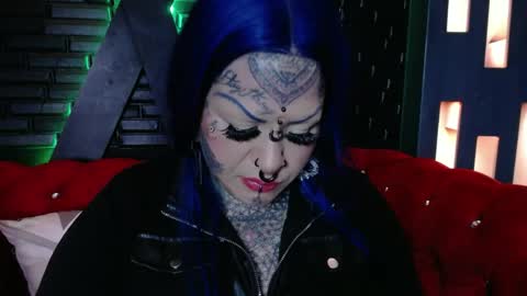 Venus Ink online show from 06.04.26