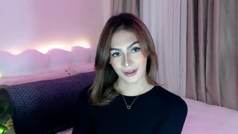 Snapshot of venus_sunrise07xx chatting on 03.04.26 Venus Sunrise Bombshell online show from 03.04.26