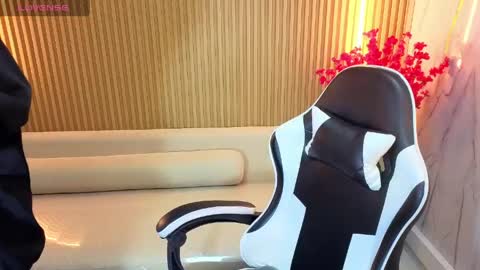 Venus  online show from 05.02.26