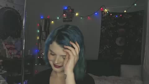 Miss Venus online show from 12.21.25