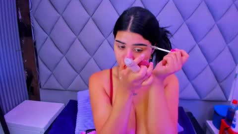 Venusowen  online show from 11.10.25