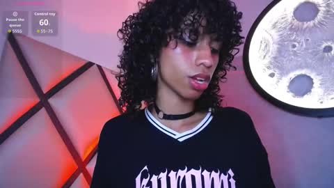 Snapshot of venuss_03 chatting on 01.10.26 venuss_03 online show from 01.10.26