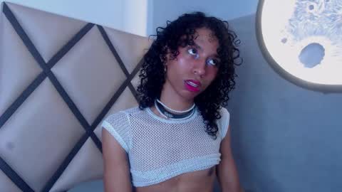 Snapshot of venuss_03 chatting on 02.14.26 venuss_03 online show from 02.14.26