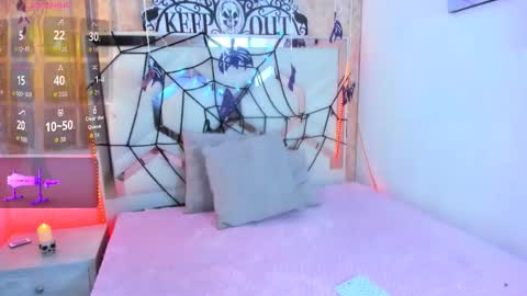  Venuss  online show from 10.30.25