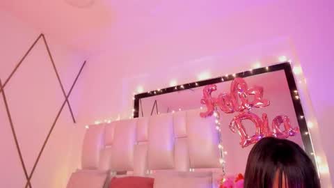 VENUS online show from 02.12.26