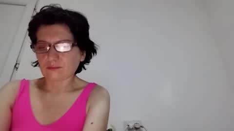 Vera online show from 11.22.25